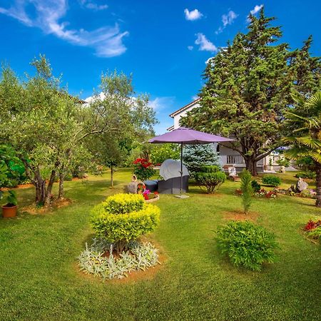 Garden Paradise App Sveti Vid-Miholjice Экстерьер фото